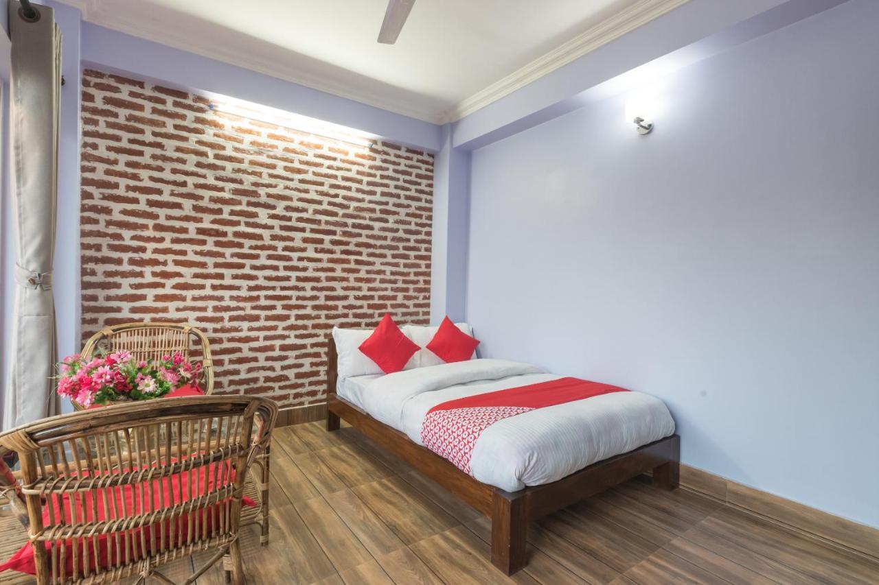 Oyo 729 Hotel Era Balaju Екстериор снимка
