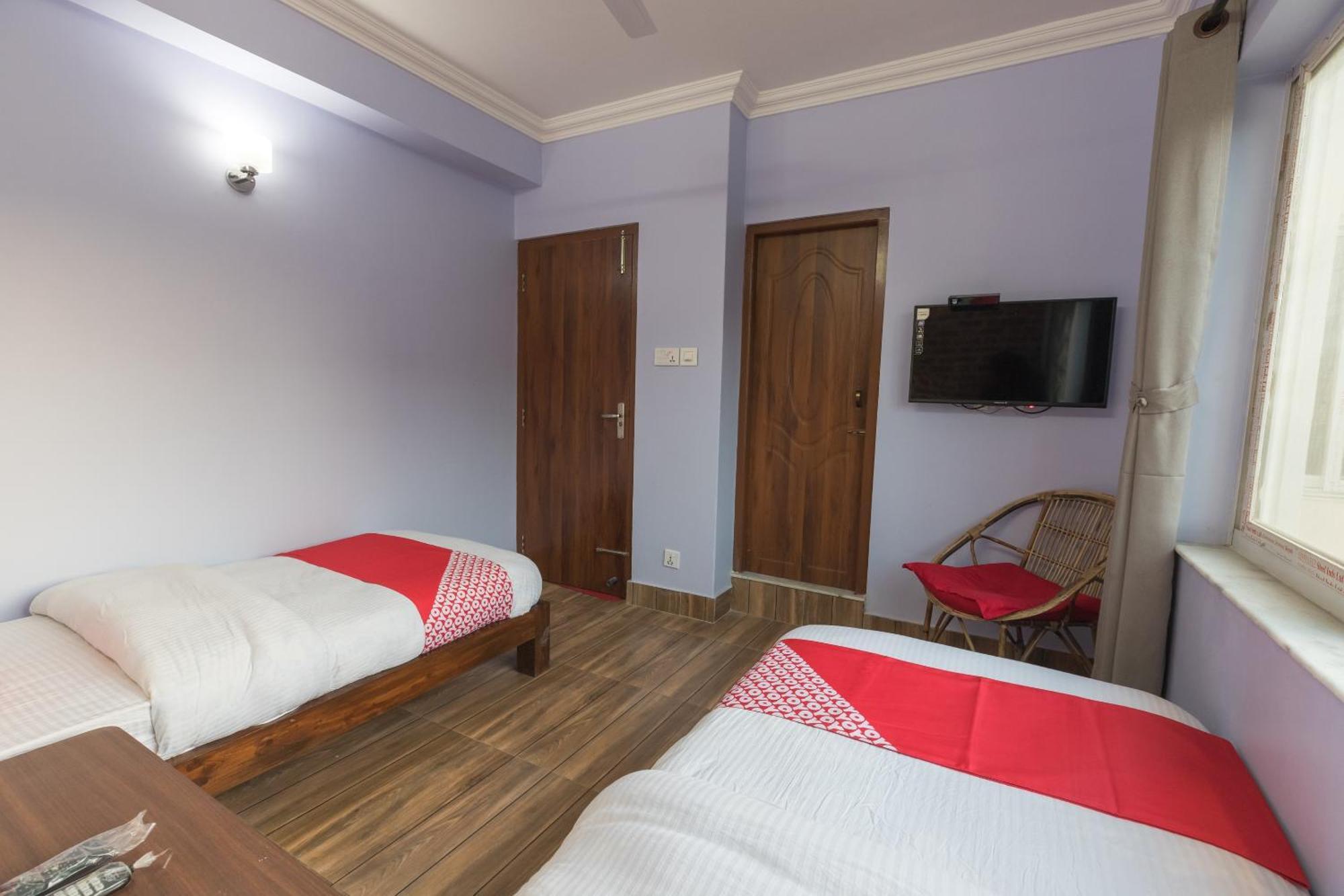 Oyo 729 Hotel Era Balaju Екстериор снимка