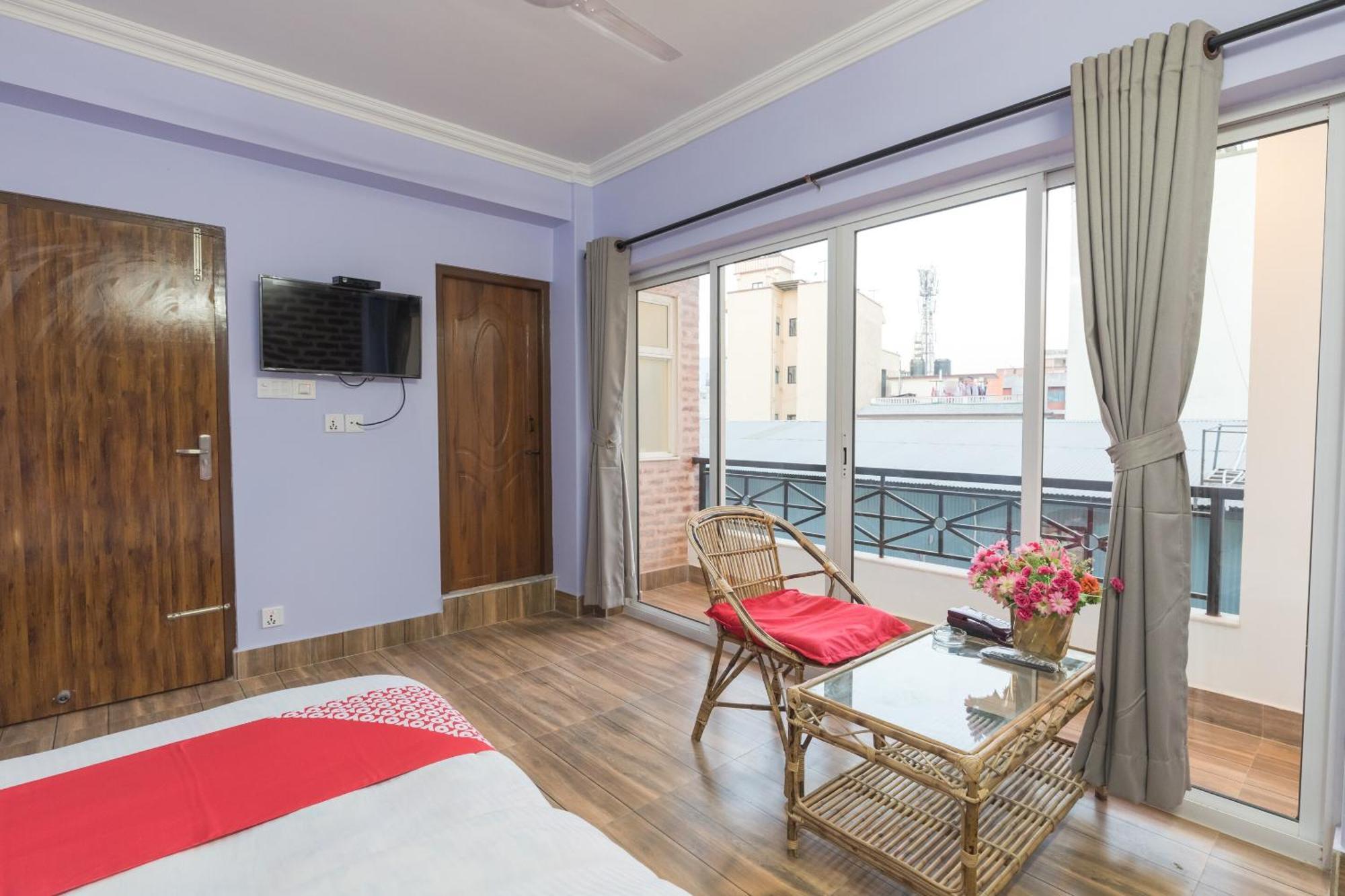 Oyo 729 Hotel Era Balaju Екстериор снимка