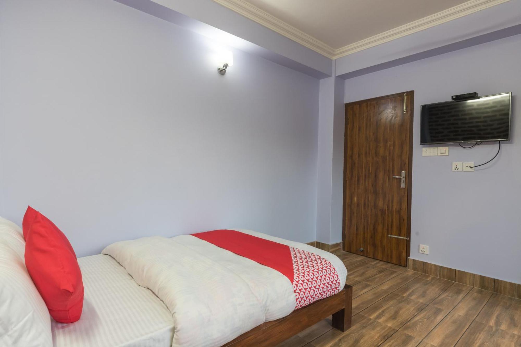 Oyo 729 Hotel Era Balaju Екстериор снимка