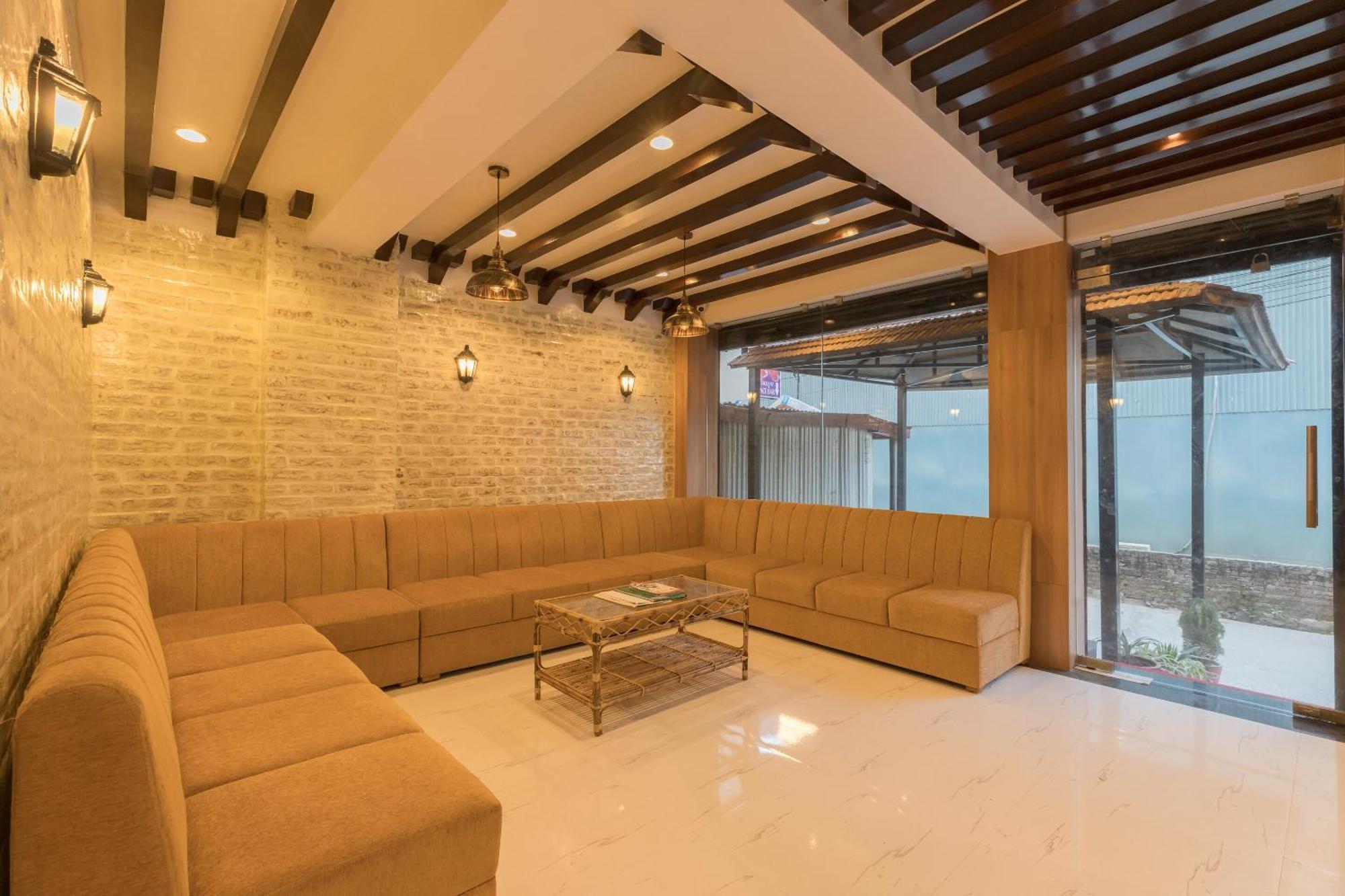 Oyo 729 Hotel Era Balaju Екстериор снимка